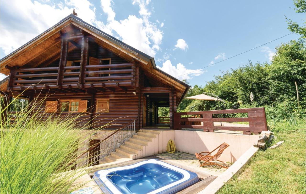 Stunning Home In Krasic With Sauna Ngoại thất bức ảnh
