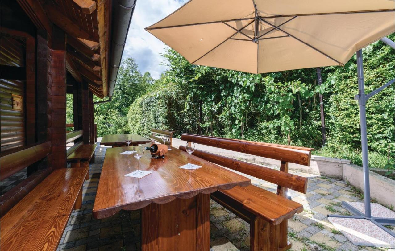 Stunning Home In Krasic With Sauna Ngoại thất bức ảnh