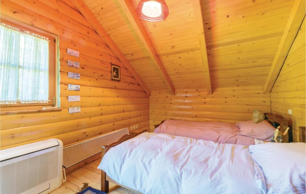 Stunning Home In Krasic With Sauna Ngoại thất bức ảnh
